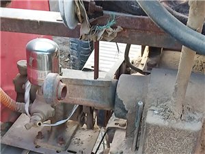 四轮车一套，全套卖，轮胎新的，柴油机一年，车斗俩轮，翻斗